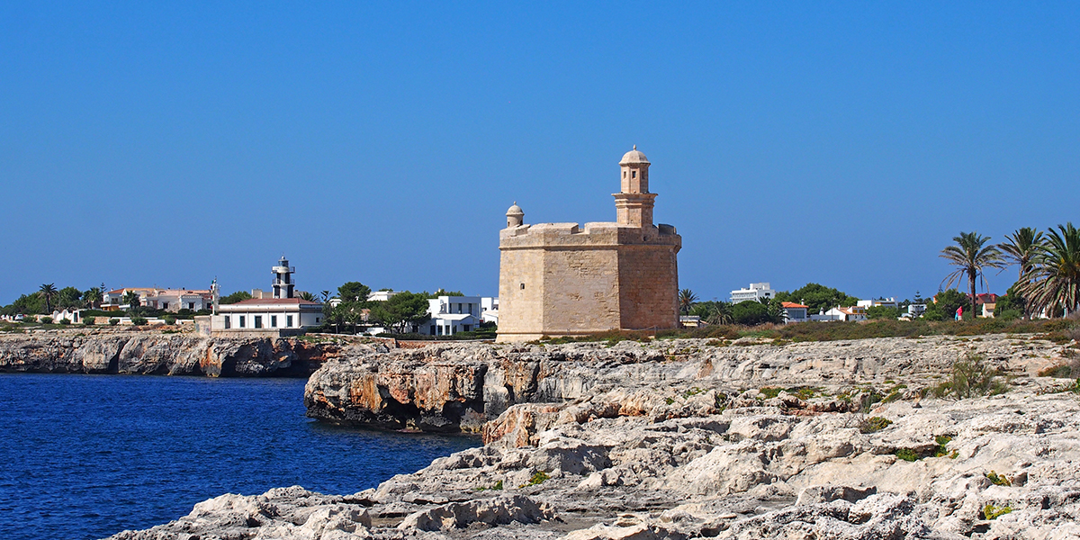 Vista panorámica de la costa de Ciutadella